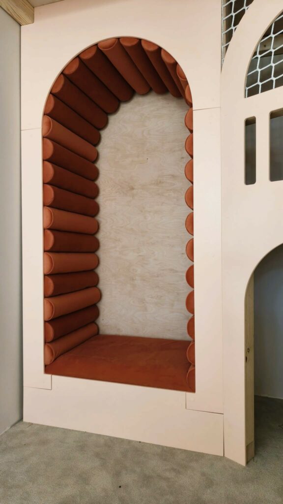 Wneka siedzisko z walkami